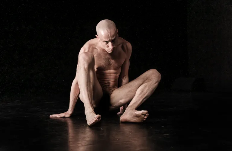 I QUERY / this body is not an answer